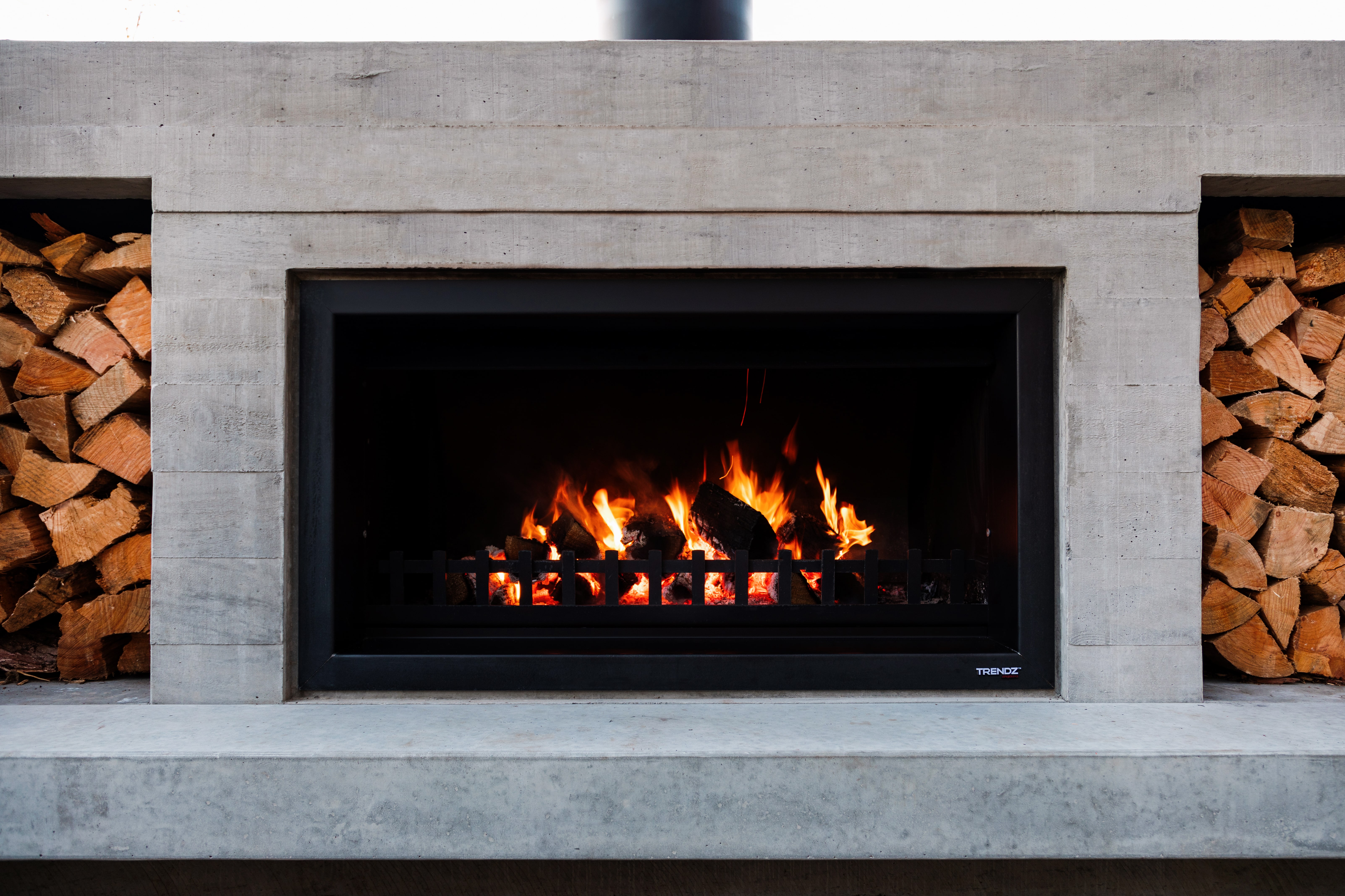 T1200 Outdoor Firebox | Products | Trendz Outdoors